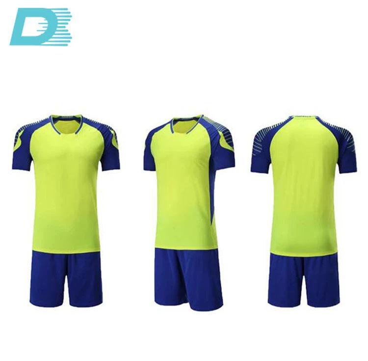 Venta al por mayor personalizada, barata, de equipos europeos, de secado rápido, para entrenamiento, sublimación de camisetas de fútbol para hombres, uniformes de fútbol 