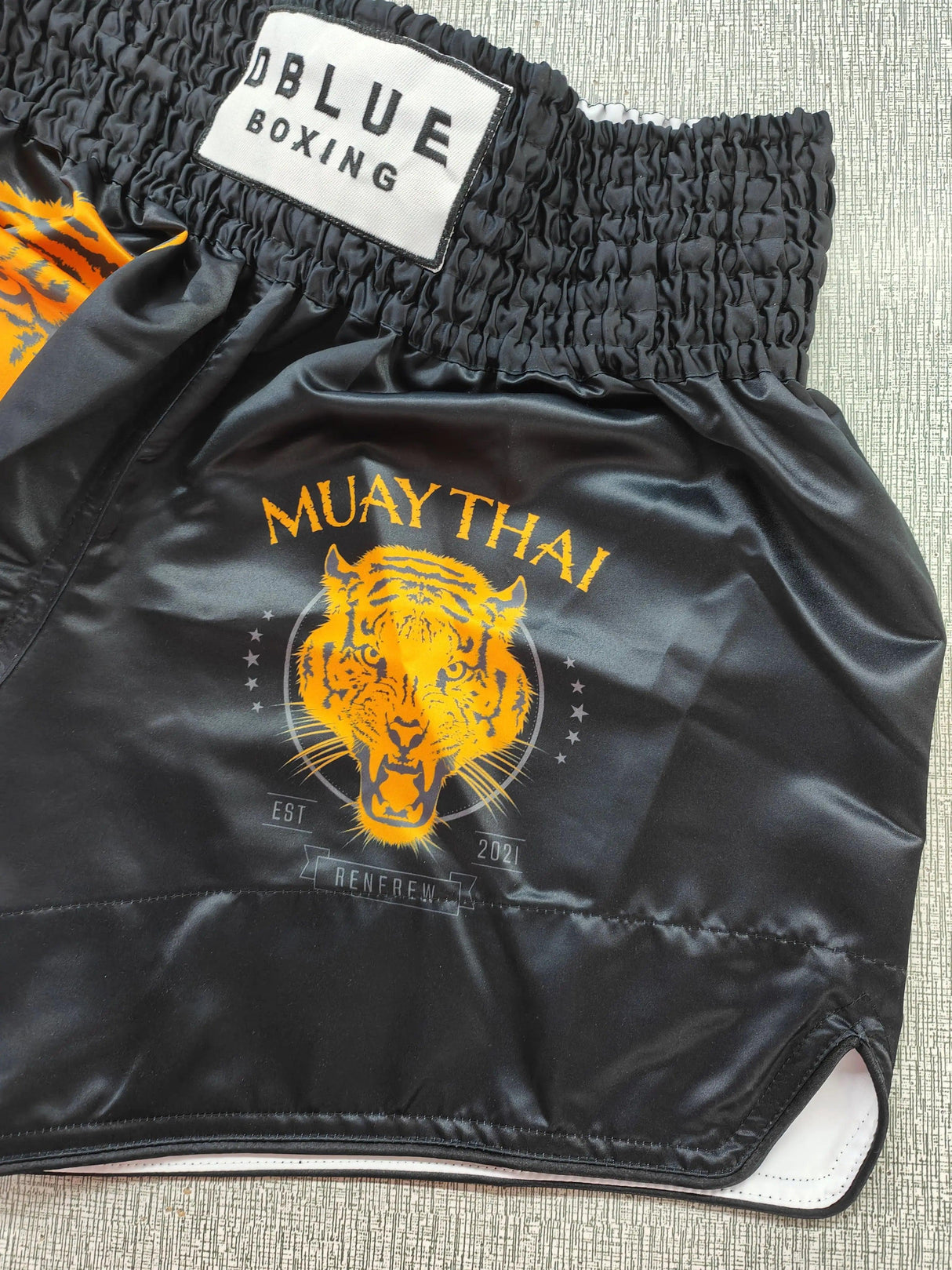 Venta al por mayor de pantalones cortos de Muay Thai MMA Pantalones cortos de moda de Muay Thai Pantalones cortos de Muay Thai 