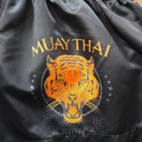 Venta al por mayor de nuevos tipos de pantalones cortos de muay thai de boxeo de carrera profesional con impresión por sublimación personalizada ilimitada de alta gama 